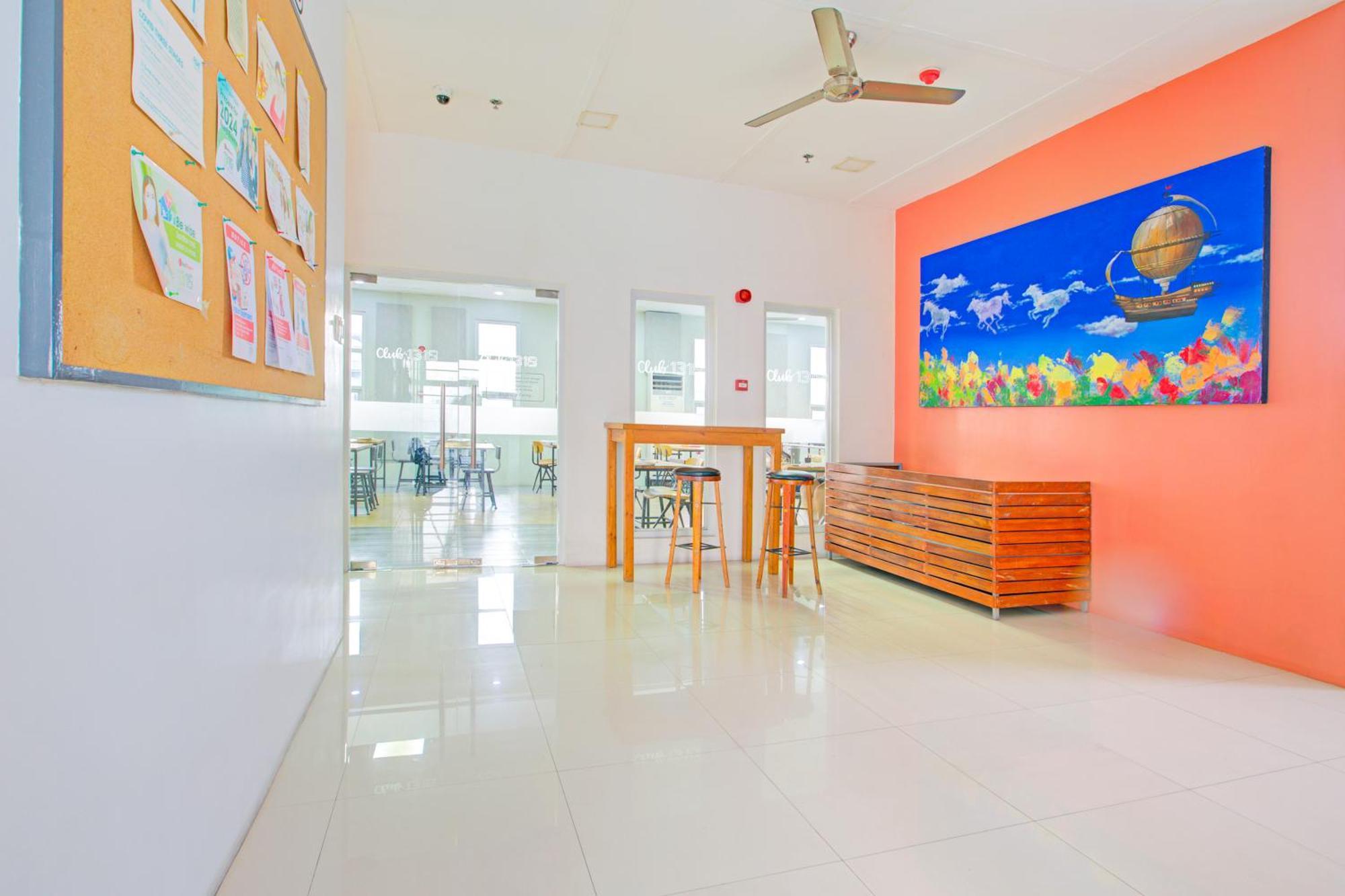 RedDoorz Plus @ 1318 Residences Manila Exterior foto