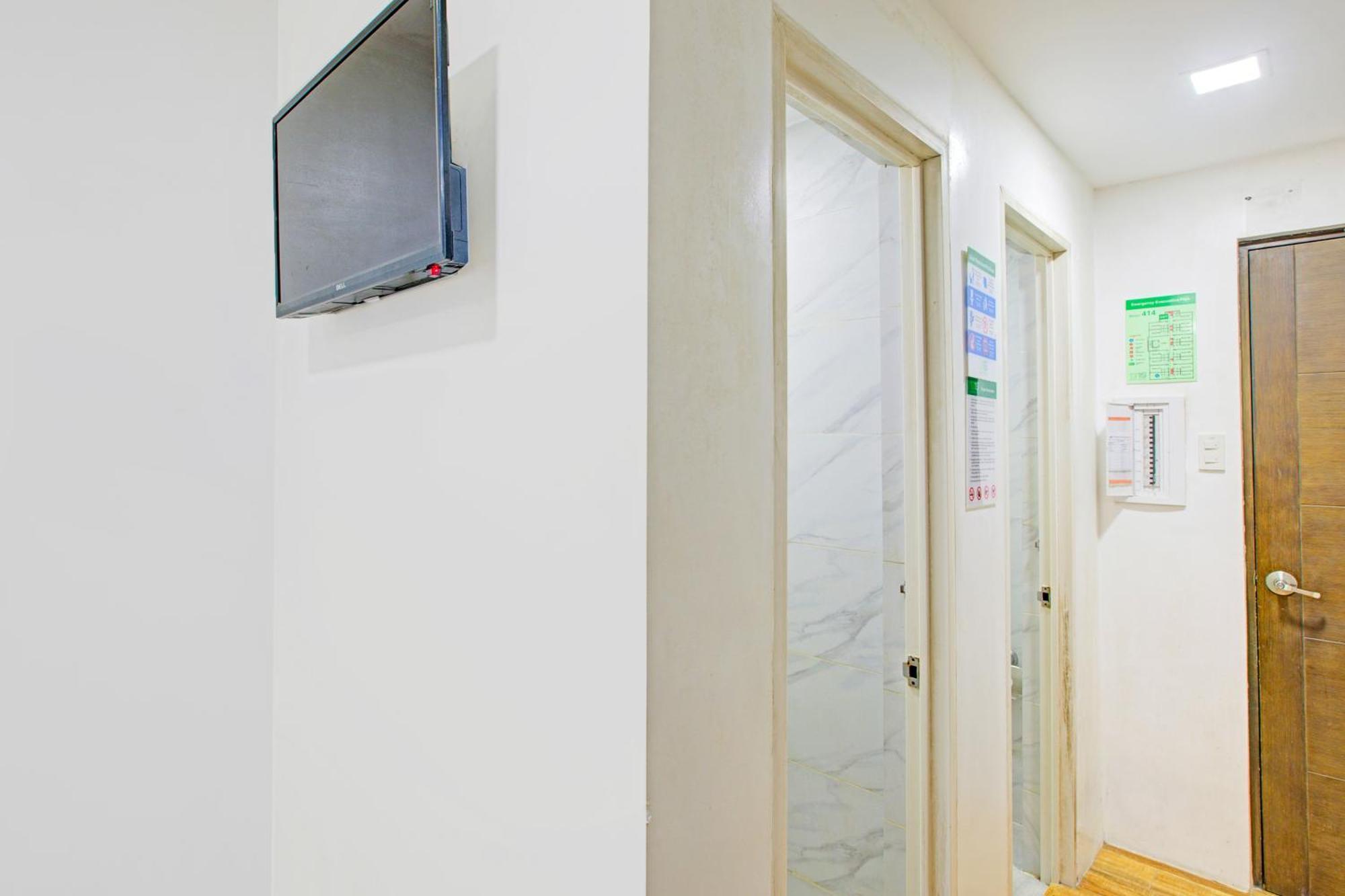 RedDoorz Plus @ 1318 Residences Manila Exterior foto