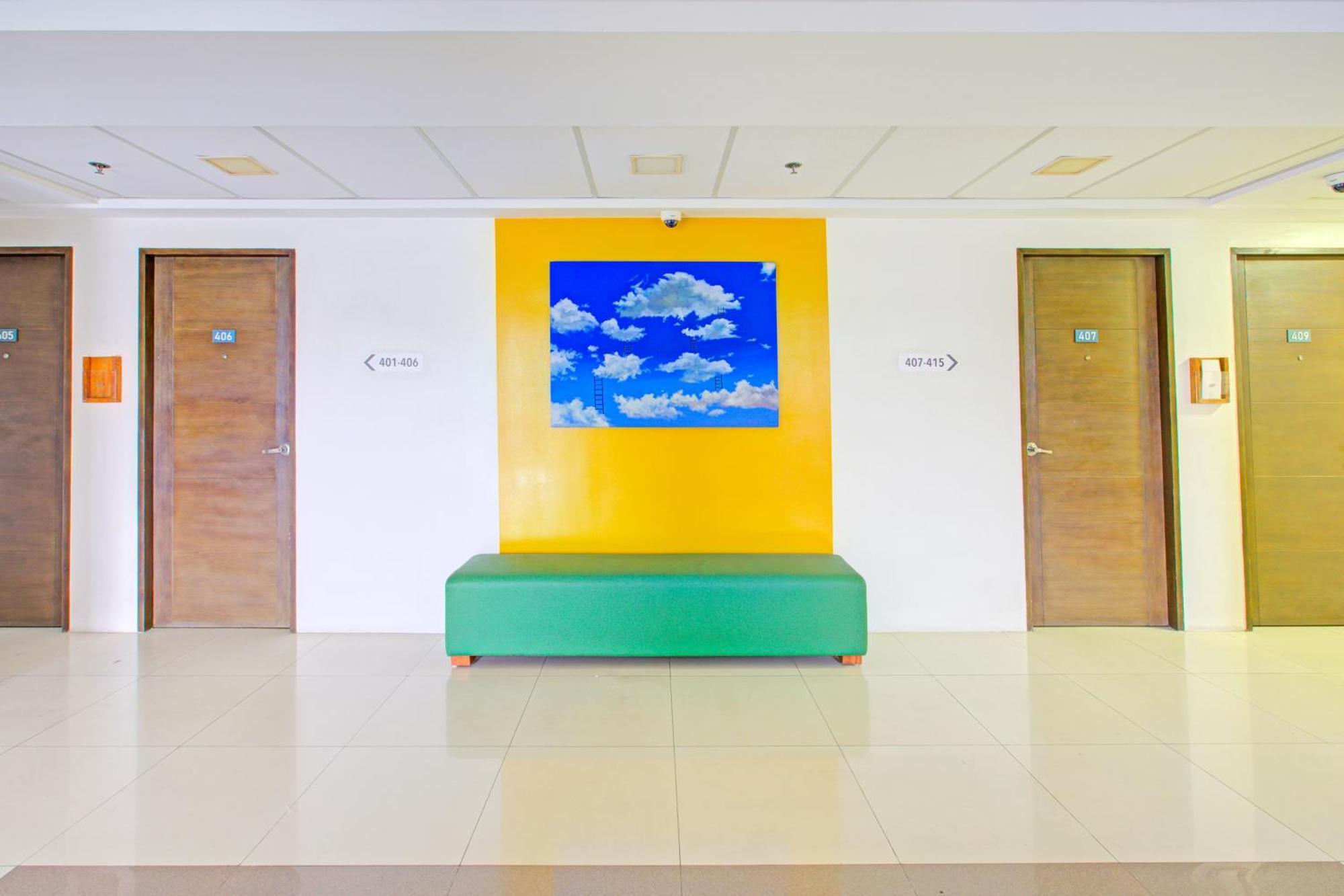RedDoorz Plus @ 1318 Residences Manila Exterior foto