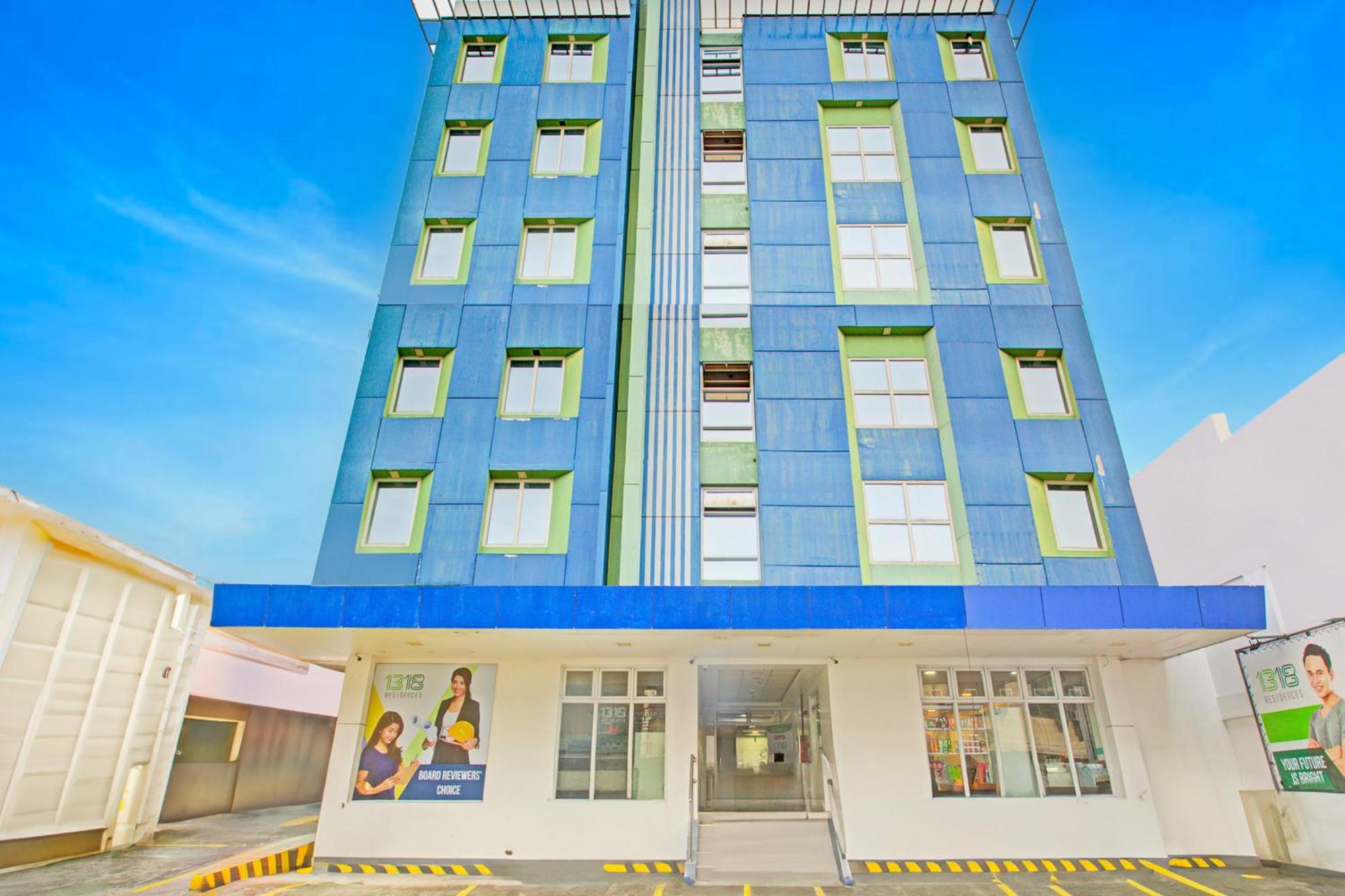 RedDoorz Plus @ 1318 Residences Manila Exterior foto